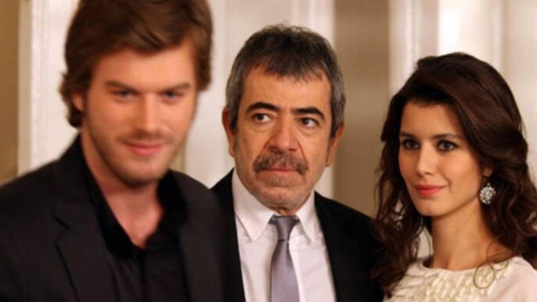 Usta oyuncu Selçuk Yöntem'in kızı da oyuncu çıktı! Görünce çok şaşıracaksınız, meğer baba kızlarmış 1